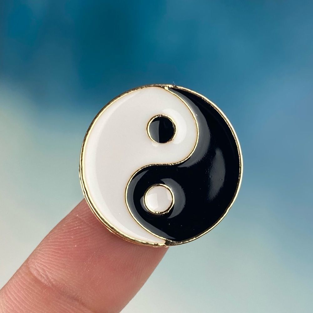 Ying Yang Enamel Pin/ Brooch Lapel